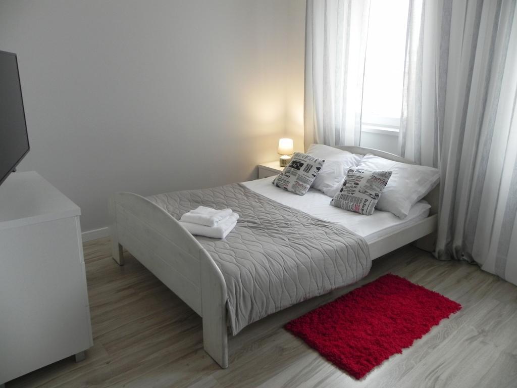 شتشيتسين Bedroom Apartments Krzywoustego 14 المظهر الخارجي الصورة